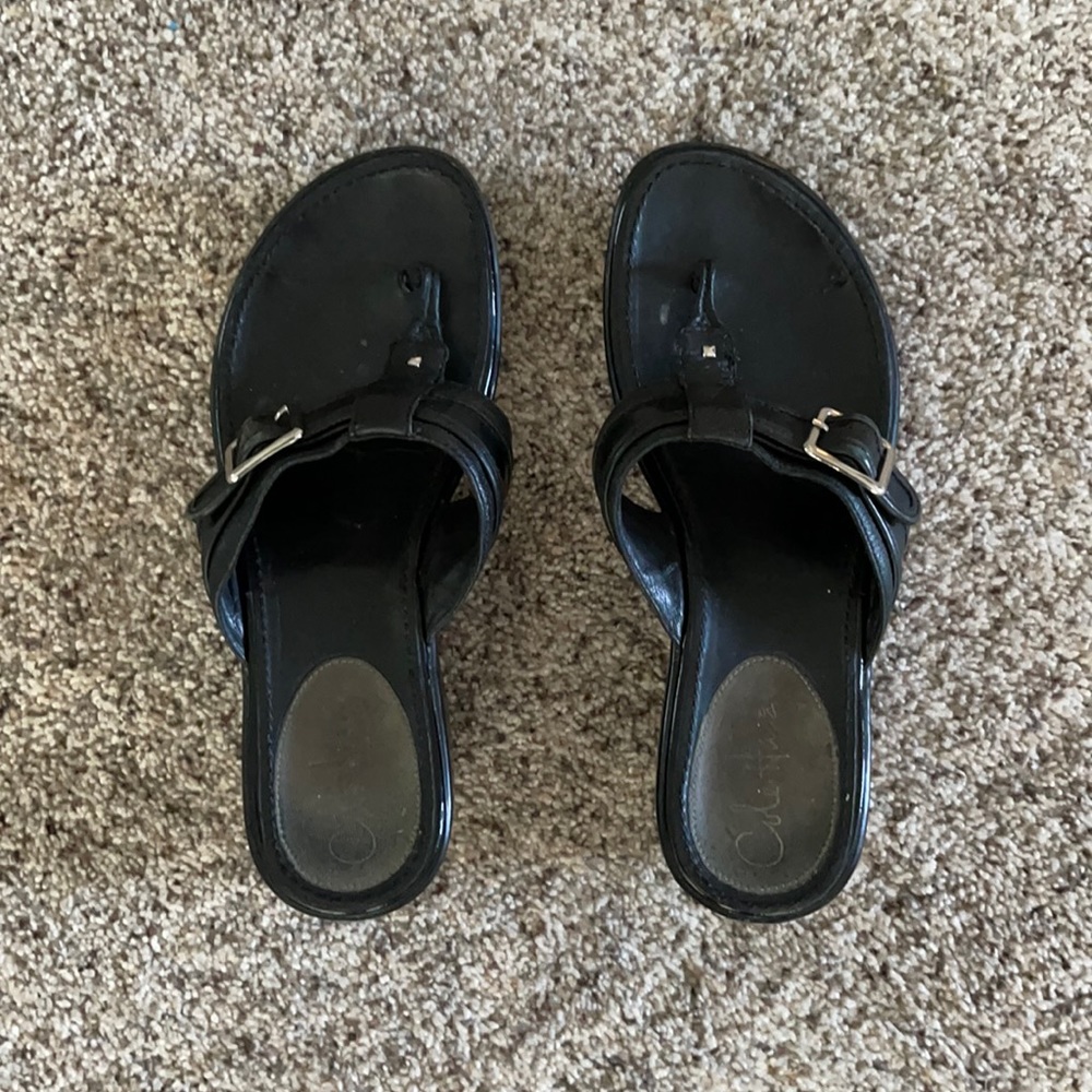 Cole Haan Air Maddy Thong
